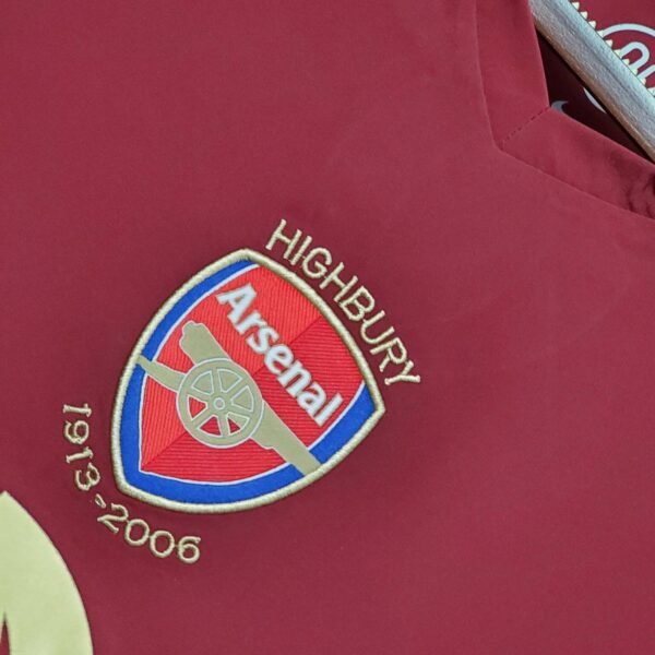 Arsenal Retro Shirt 05/06