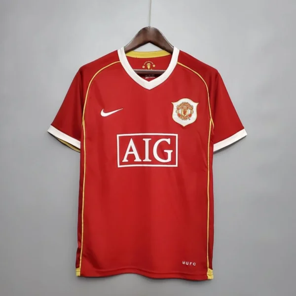 Manchester United Retro Shirt 06/07