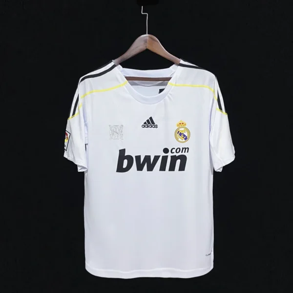 Real Madrid Retro Jersey 09/10
