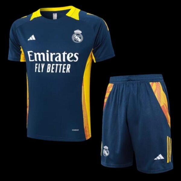 Real Madrid 24/25 Training Set