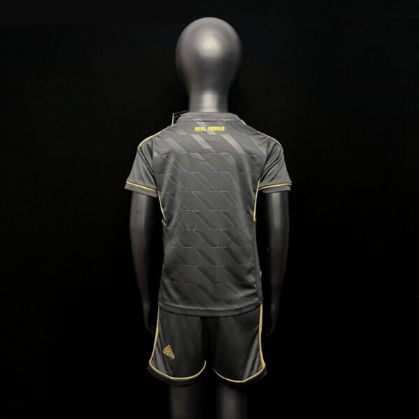 Real Madrid Retro Jersey 12/13 – Kids
