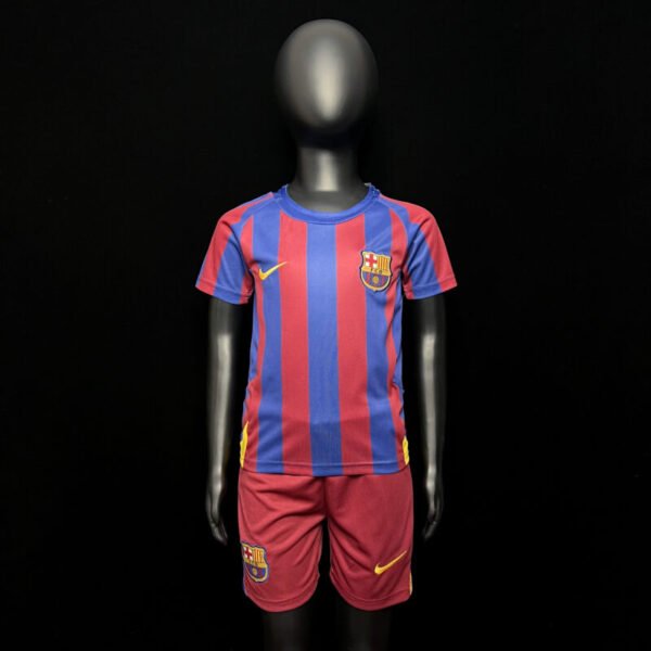 Barcelona Retro Jersey 05/06 – Kids