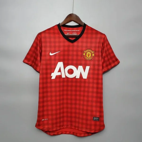 Manchester United Retro Shirt 12/13