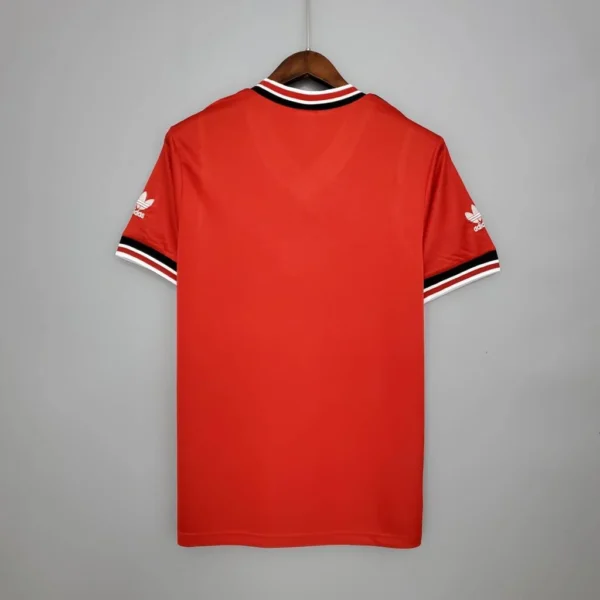 Manchester United Retro Shirt 85/86