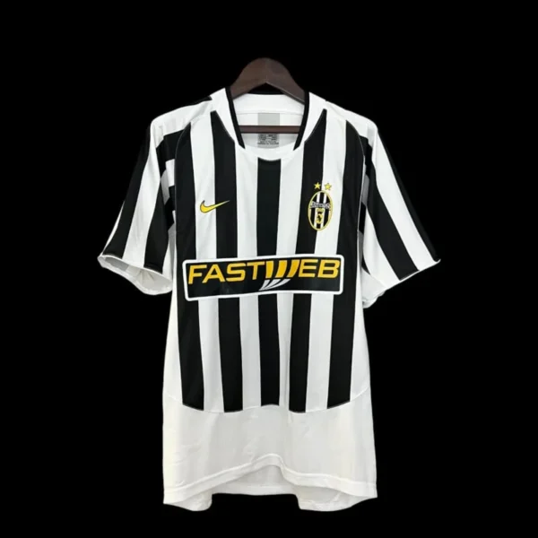 Juventus Retro Jersey 03/04