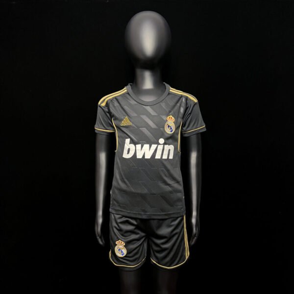 Real Madrid Retro Jersey 12/13 – Kids