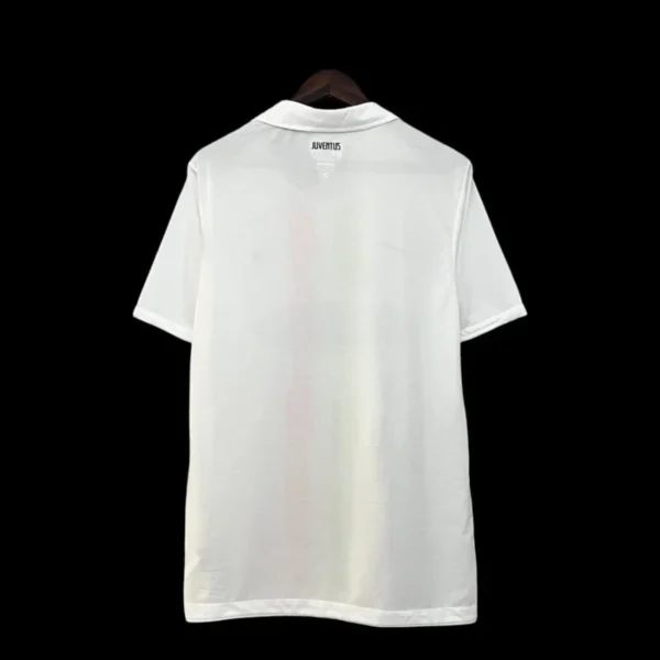 Juventus Retro Jersey 10/11